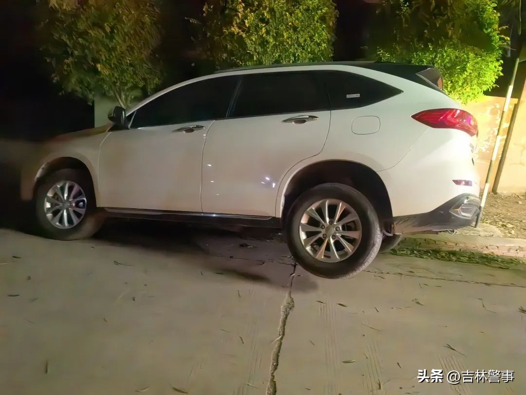 秋意渐凉警色犹暖,秋意浓秋亦暖图片大全