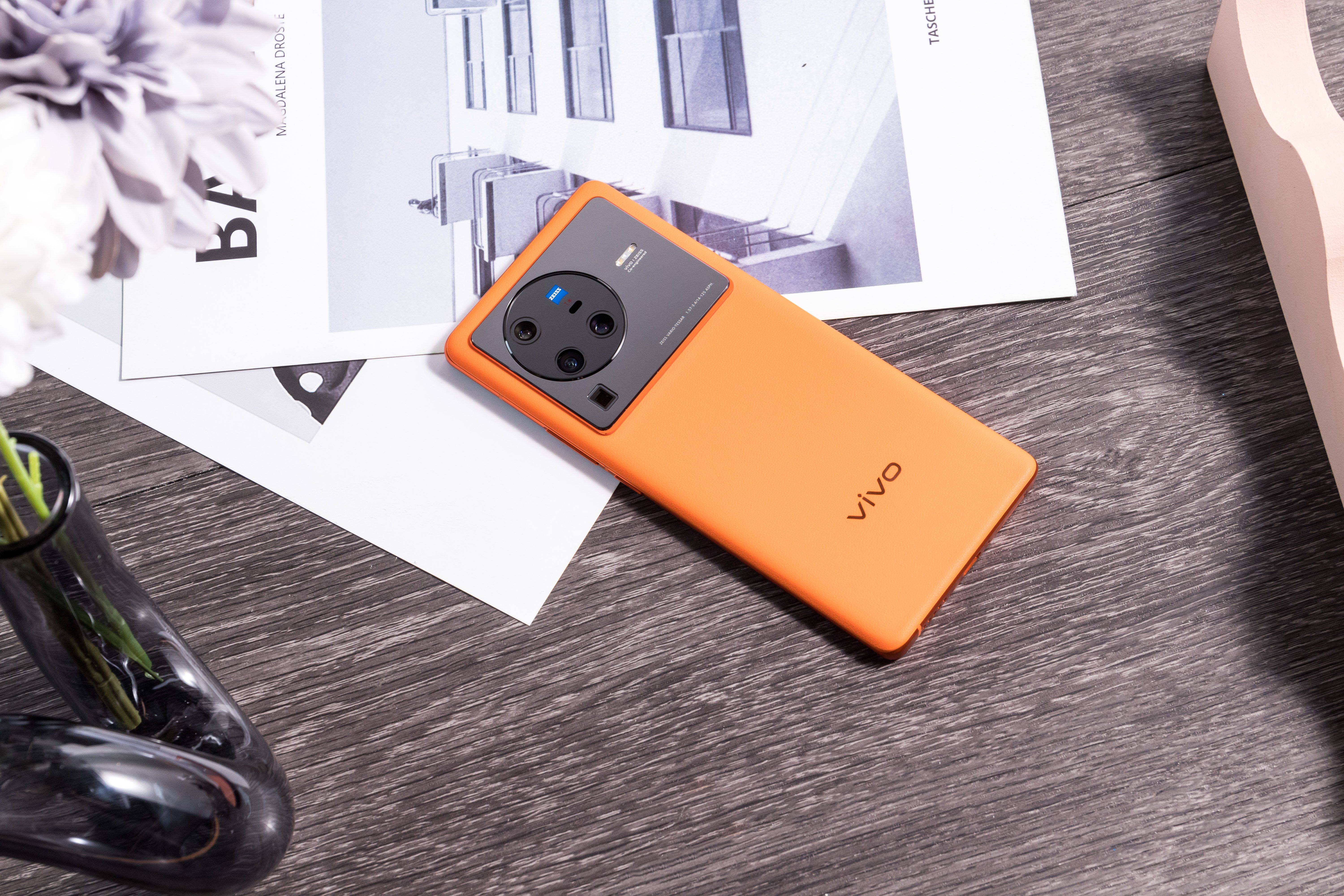 vivo量产6500mAh新机,12+256G或才1899,性价比不输红米