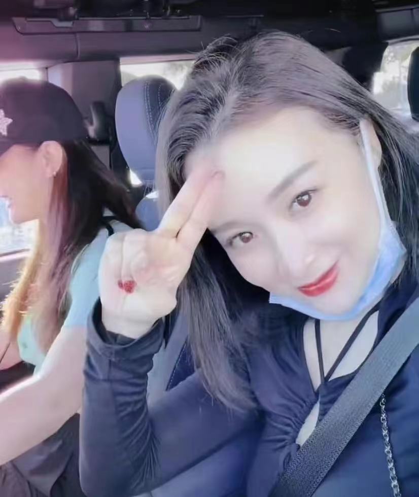 姚芊羽出席活动视频 (姚芊羽夏威夷)