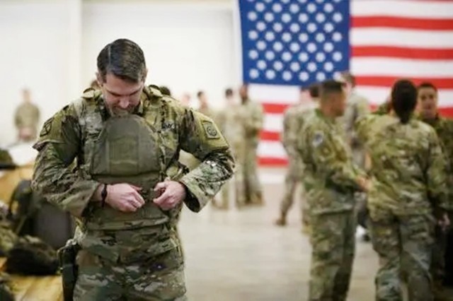 白人乞丐泰国,在泰国的欧美白人乞丐