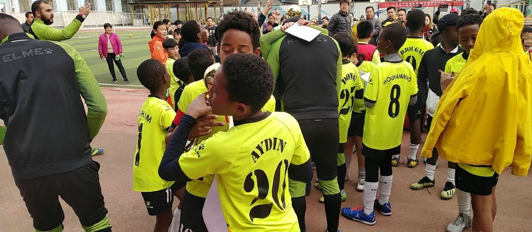 北京华誉外交官夏令营,华誉篮球夏令营