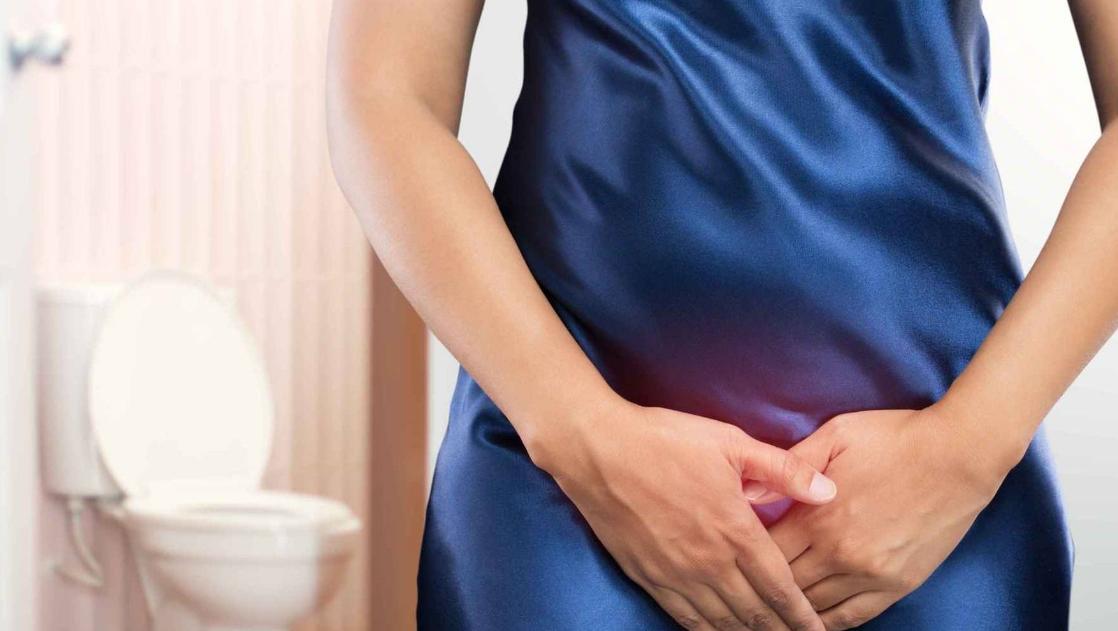 外阴特别肥大怎么回事,女生阴道有什么症状要注意身体