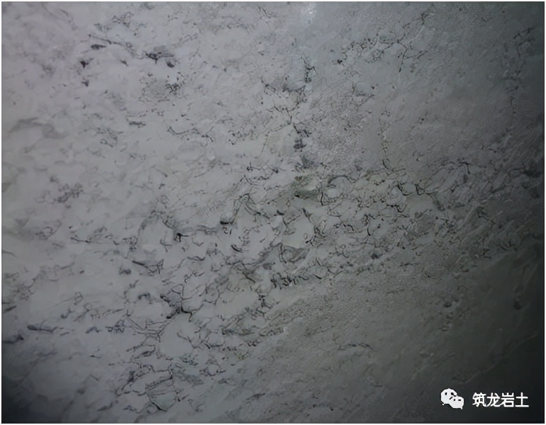 桩基工程地下防水在哪个时间施工,地基与基础工程施工常见质量通病