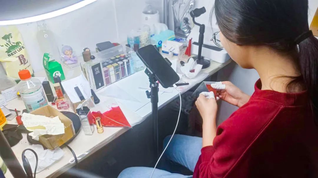 做好流量运营功课，鑫宏宇食品旗舰店轻松进场抖音货架商城！