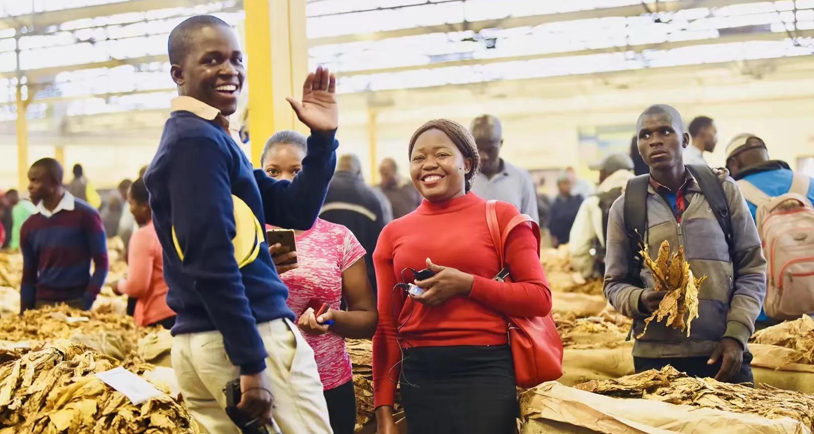 抽几块钱的烟和15块的烟有区别吗,10元的烟和100的烟哪个更伤身体