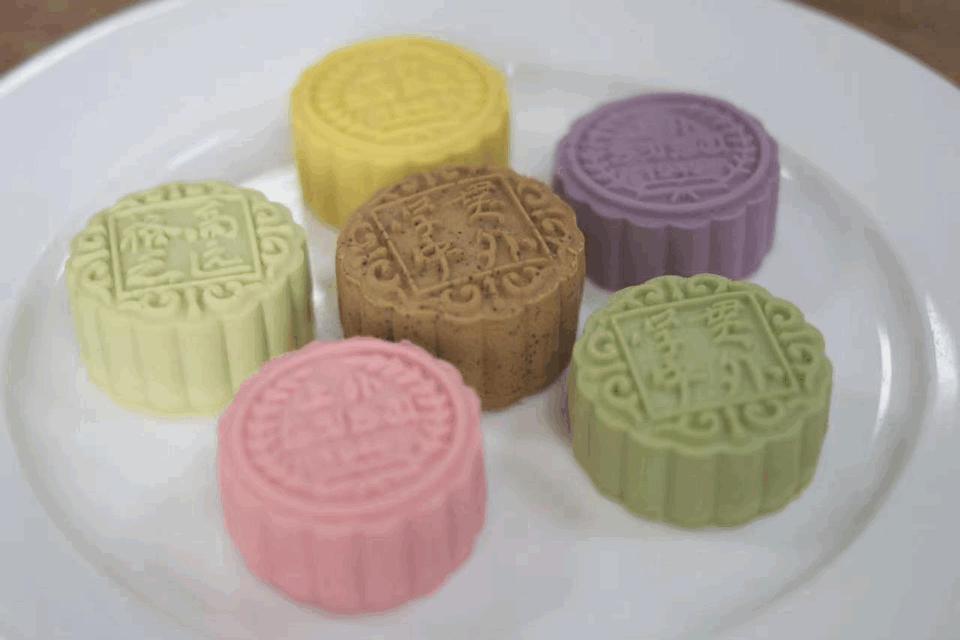 上海高校月饼新鲜出炉,上海哪个大学月饼最好吃