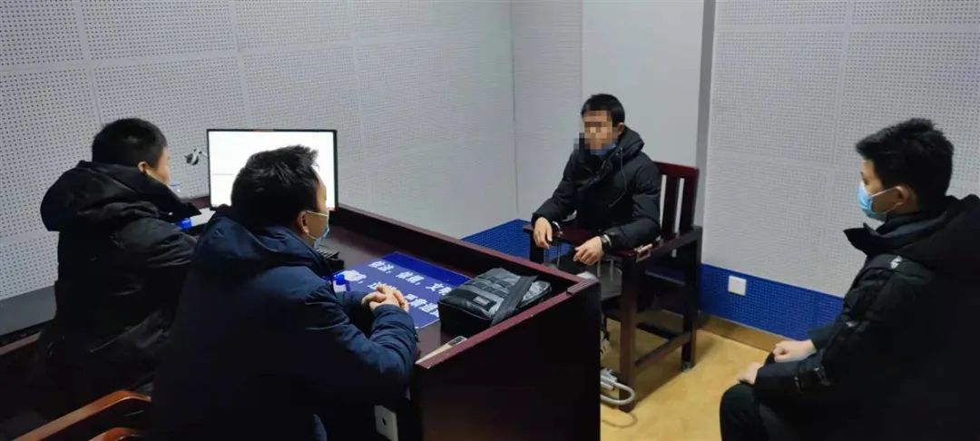 警方破获一网络洗钱团伙,网上诈骗洗钱团伙