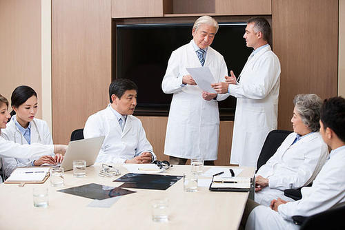 老人去医院检查五脏六腑离奇消失,50岁大爷五脏六腑离奇消失