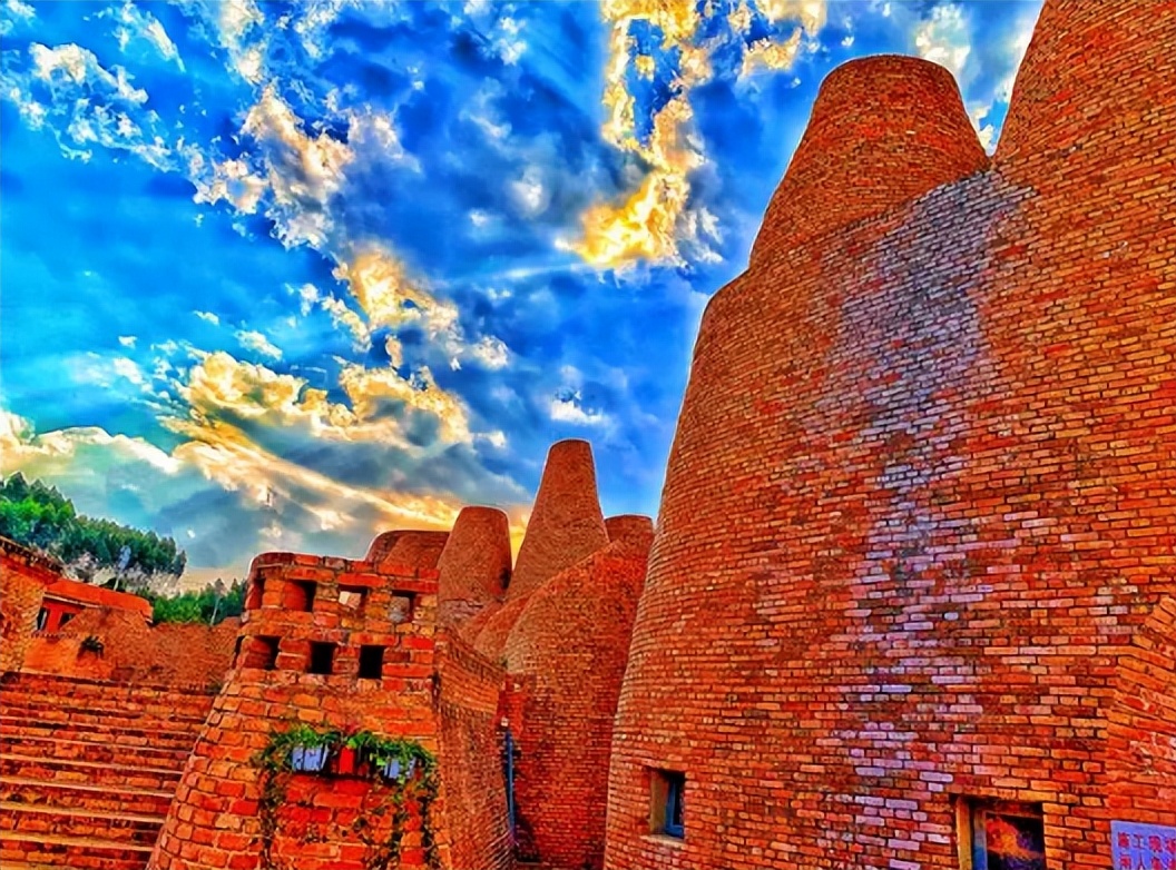 去昆明必须去的三个地方,云南昆明哪里最值得去