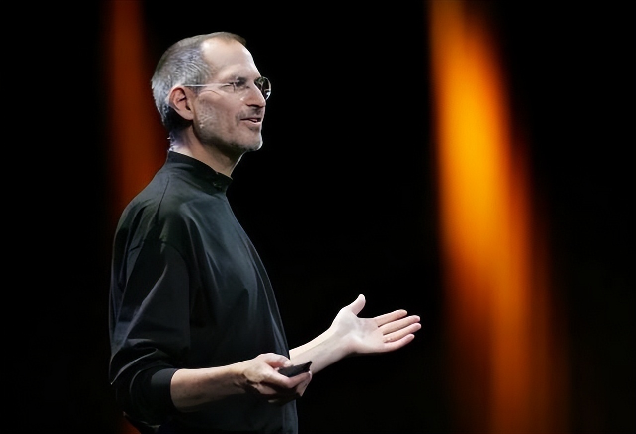 决策疲劳：一件衣服穿了好几年丢人吗？从三宅一生去世的联想