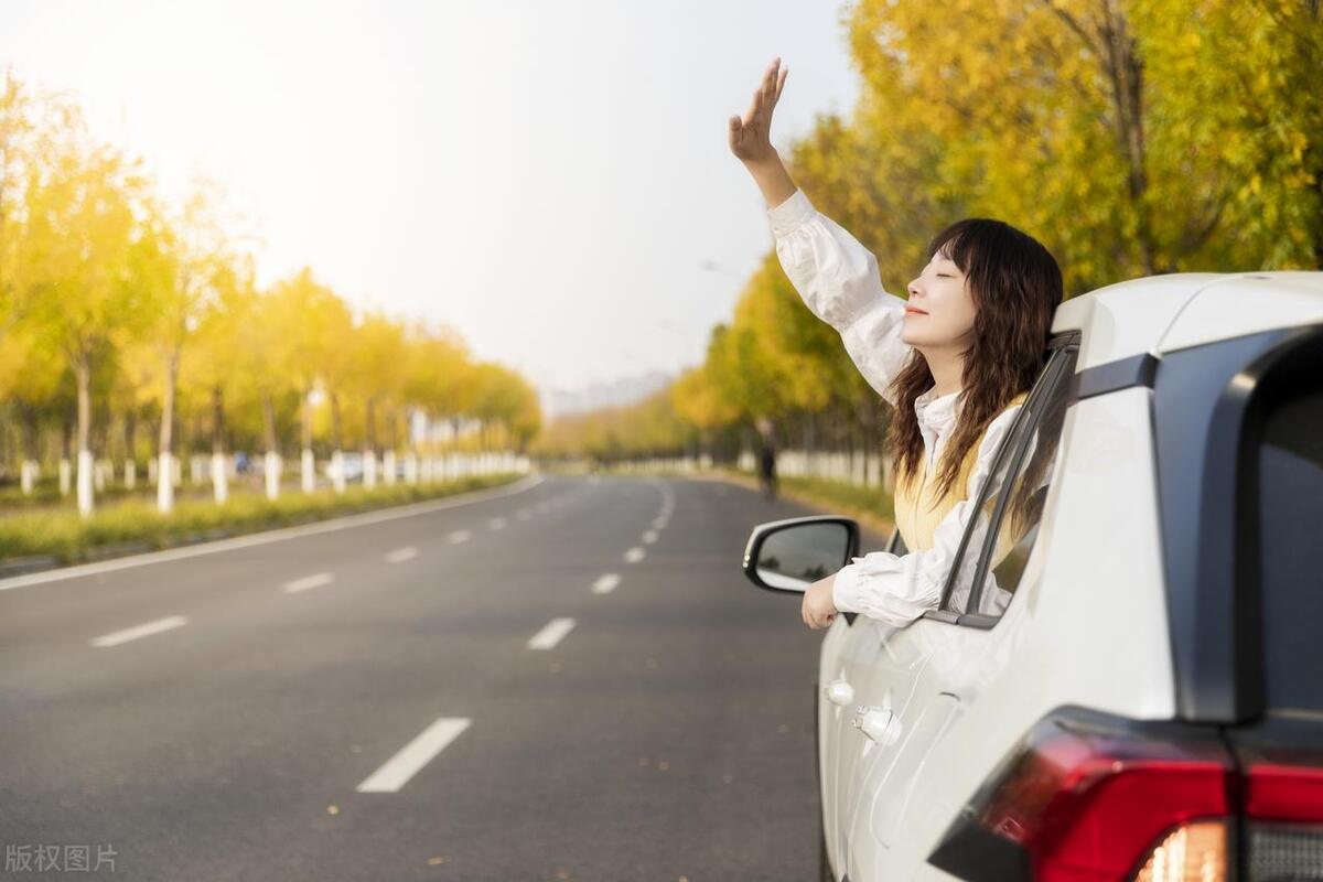 买车全款和贷款的区别哪个划算,为何贷款买车比全款买车更优惠