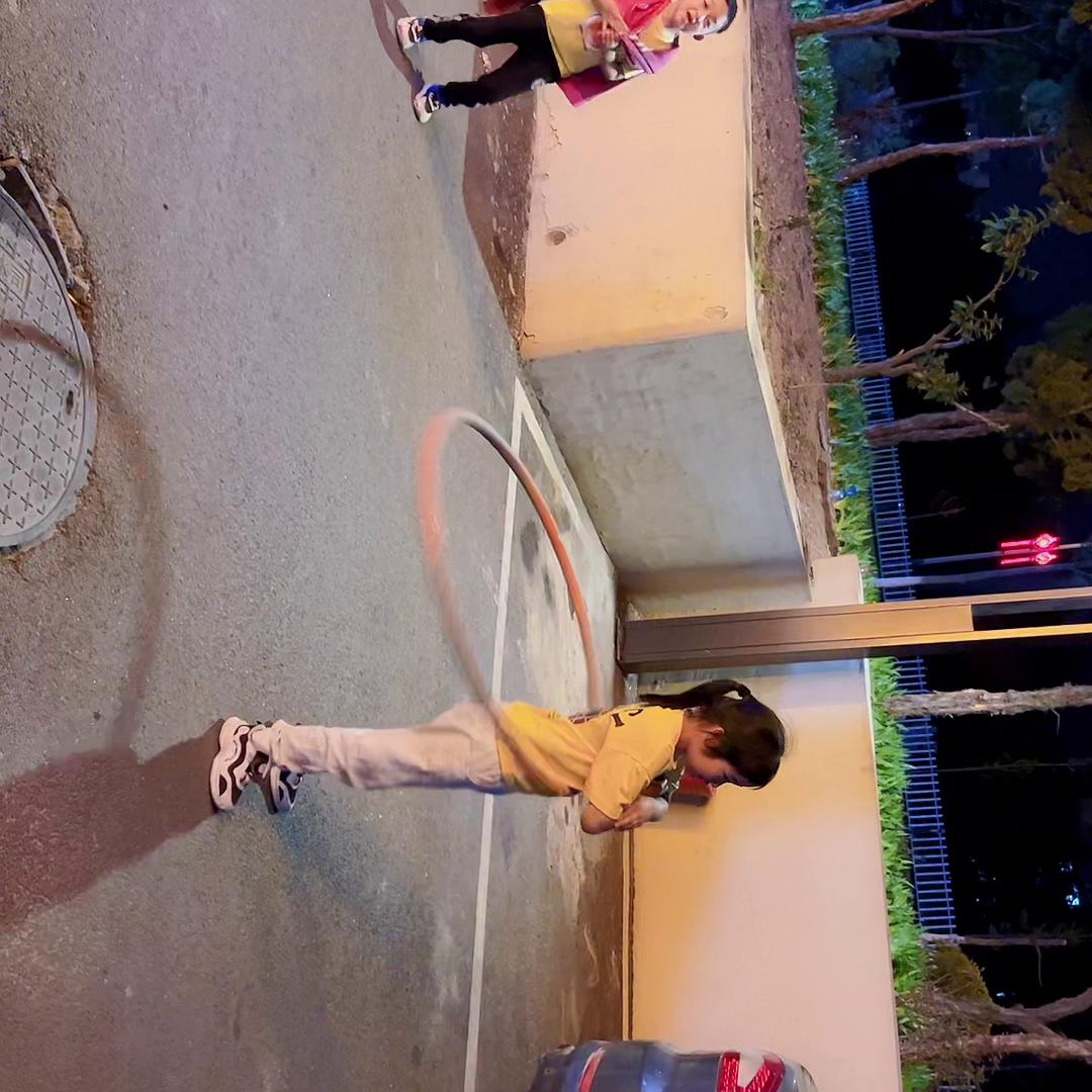 小伙子挣钱,小伙子很有发展前途