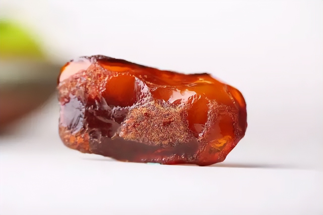 俄料老熟度怎么看,乌料和俄料蜜蜡盘出来区别