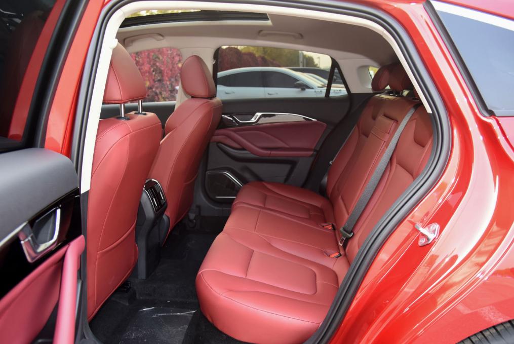 10款奔腾b70改新款车标,最新奔腾b70车标图片