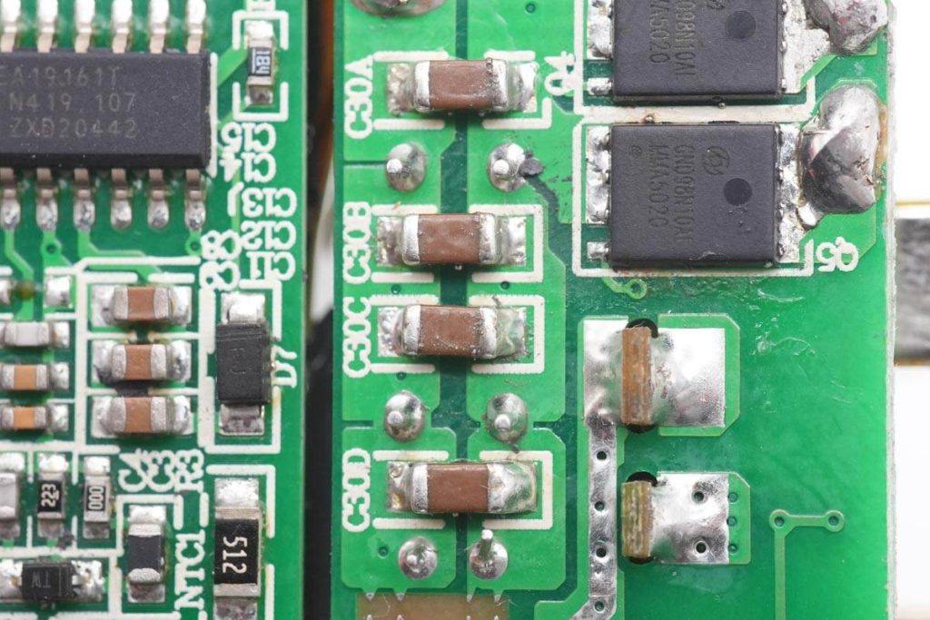哈曼卡顿infinitylab65w,哈曼卡顿琥珀便携版充电器