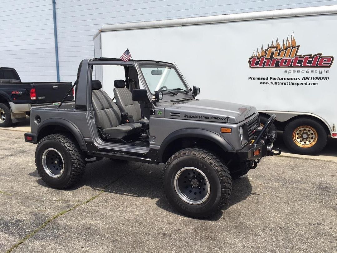 日本铃木吉姆尼一代,吉姆尼第二代samurai