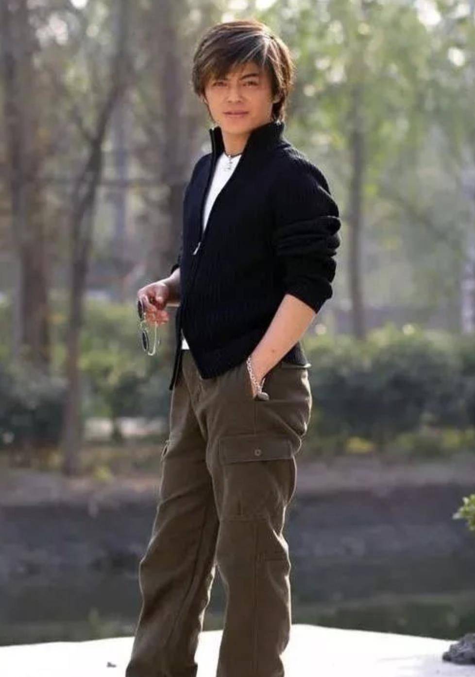 80年代红得快沉得也快的十位男星有的去世早有的个性强有的毁前程