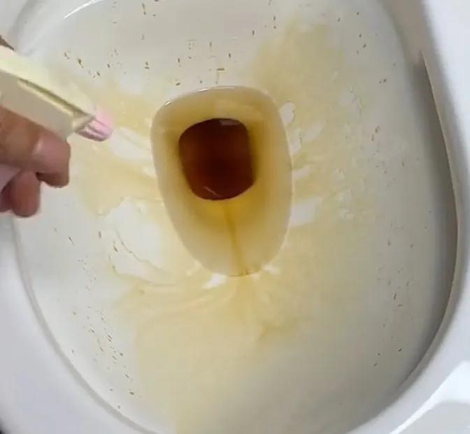 刷鞋放什么除臭小妙招,鞋子除臭生活小妙招大全