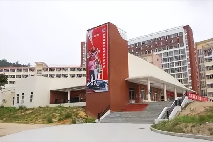 深圳职业技术学院凤凰山校区宿舍,深圳职业技术学院西丽湖校区宿舍