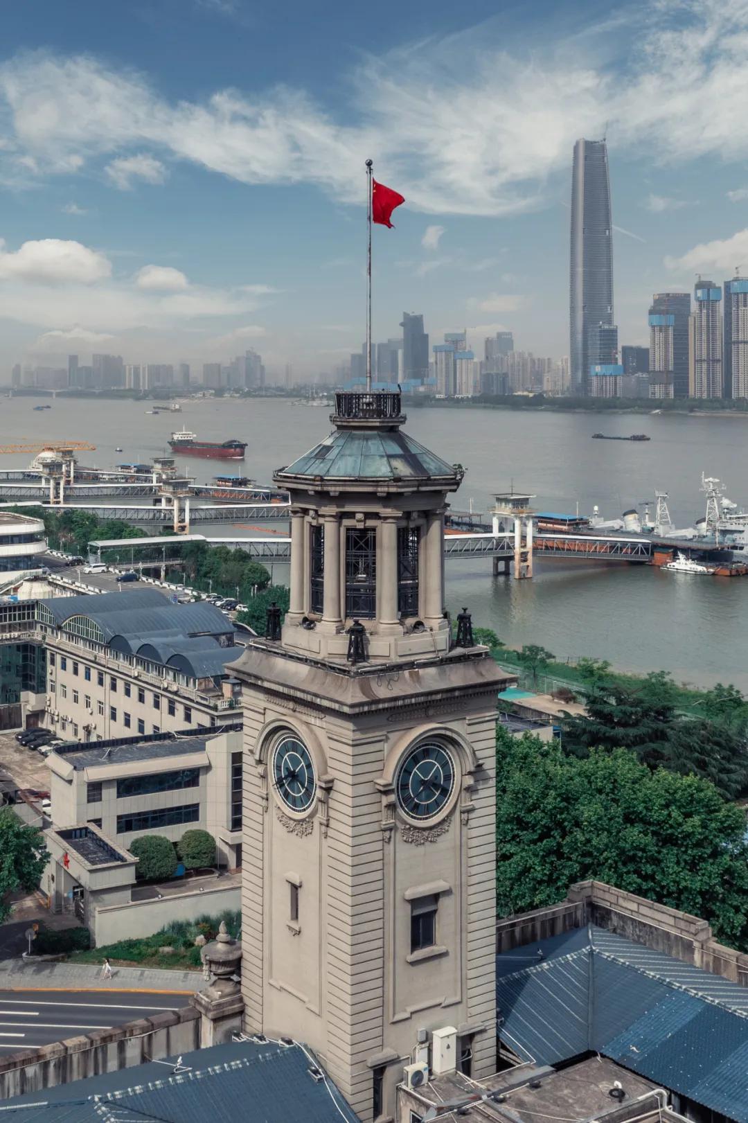 九州通衢冲上云霄去星辰大海