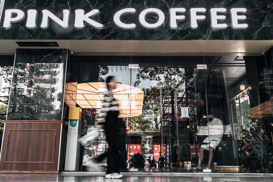 写字楼下咖啡厅,写字楼里的小咖啡店