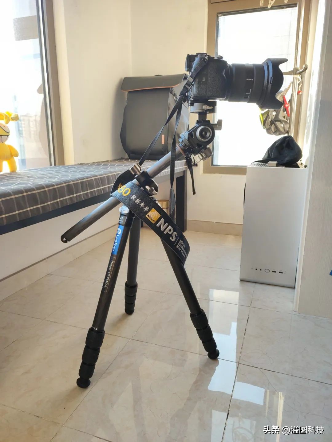 网友年度产品推荐|能中轴横置的徕图LS-284CVL碳纤维三脚架