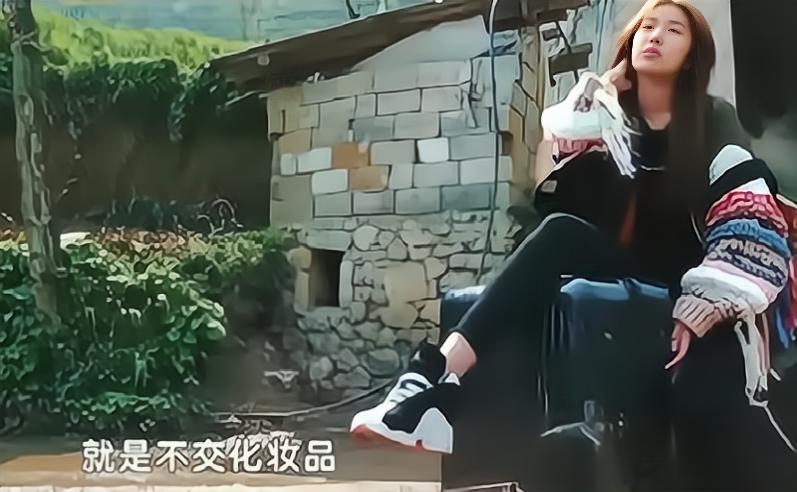 16岁富家女喂饭3年后现状,辽宁16岁女孩需要人喂饭