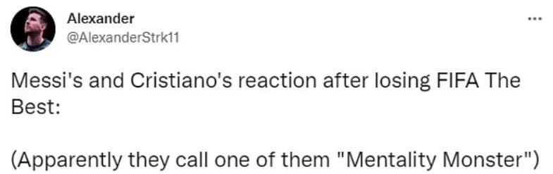 莱万看梅西领奖的图片,梅西获奖感言谈莱万