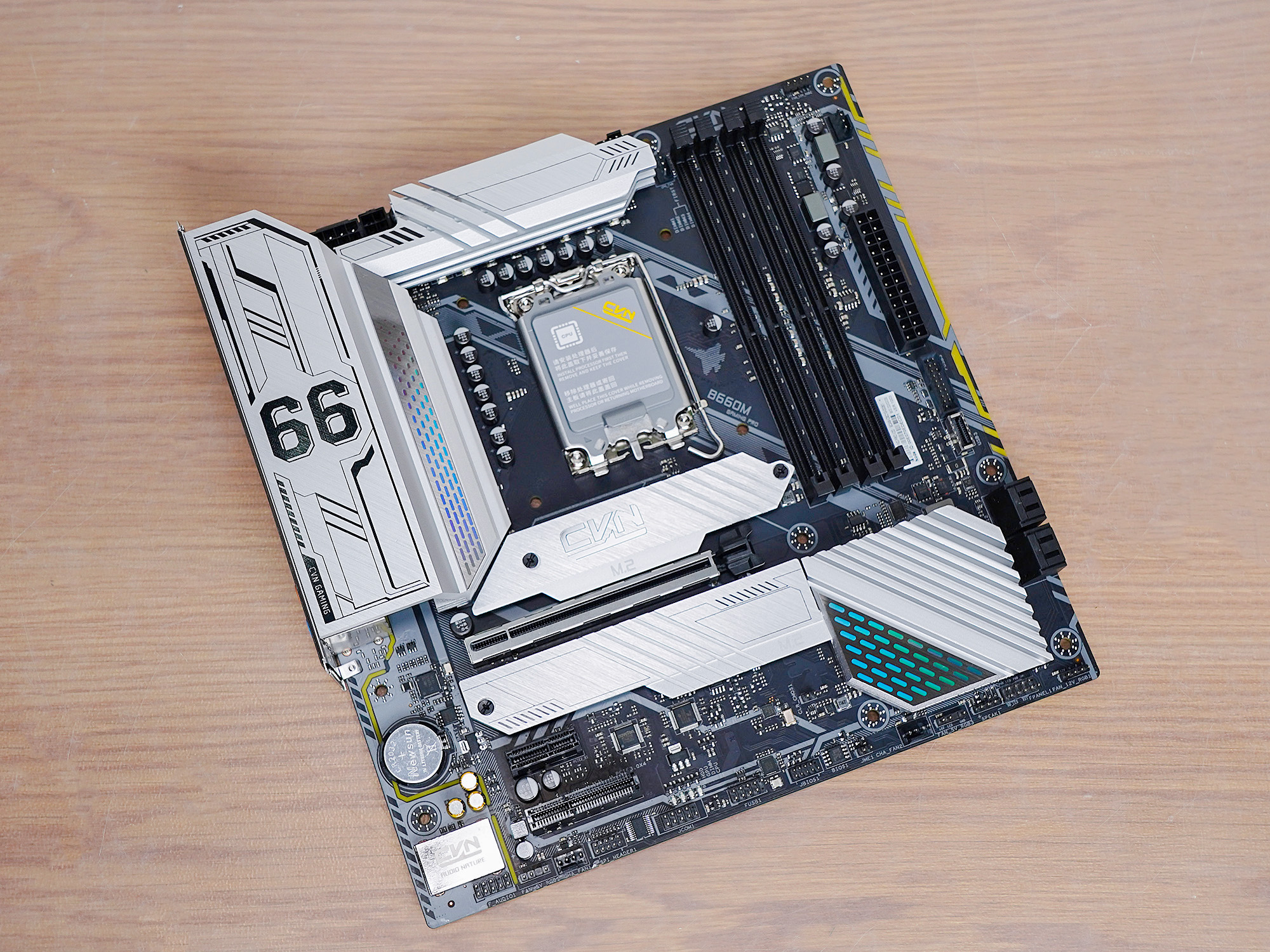 又小又白,12代3060tiitx主机推荐