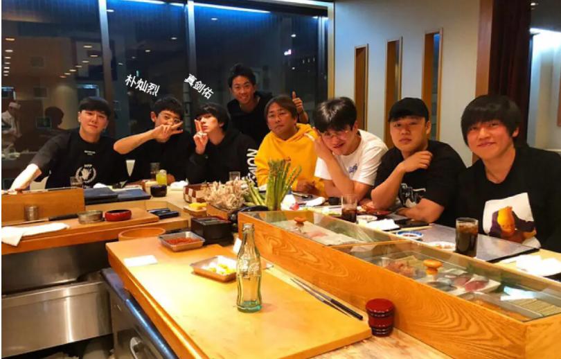 韩娱没救了！韩星、韩团、韩国网红纷纷暴露本性，还在拼命买热搜