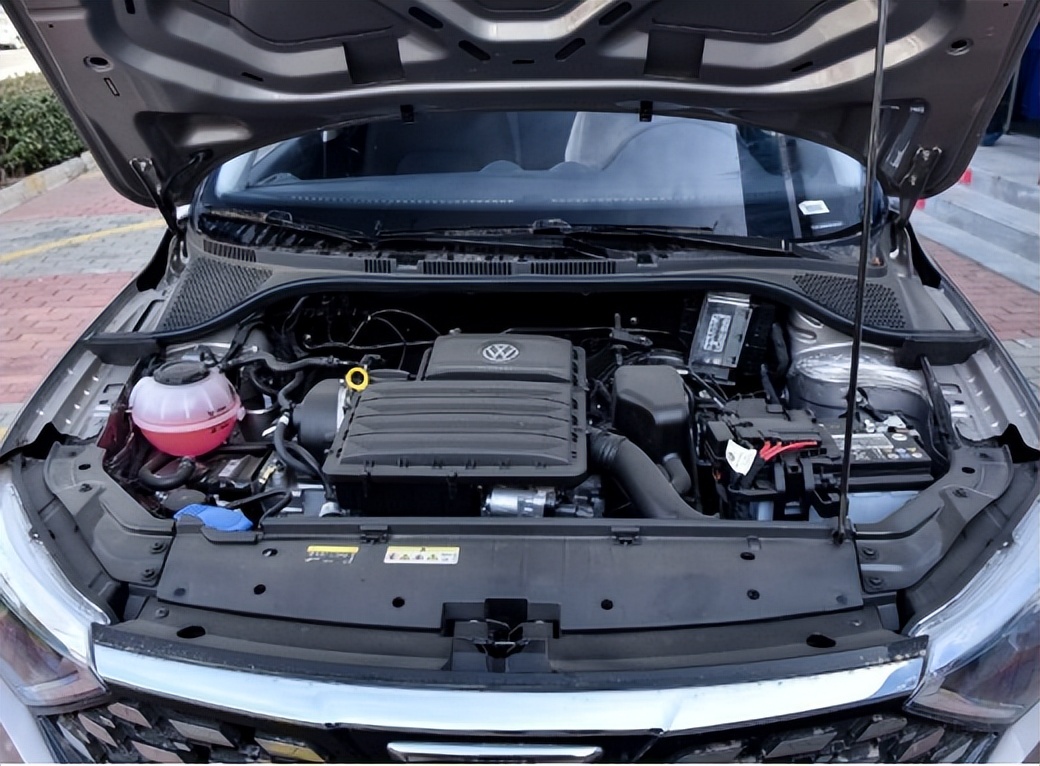 一汽捷达va3轿车中配内饰,捷达轿车2021款va3