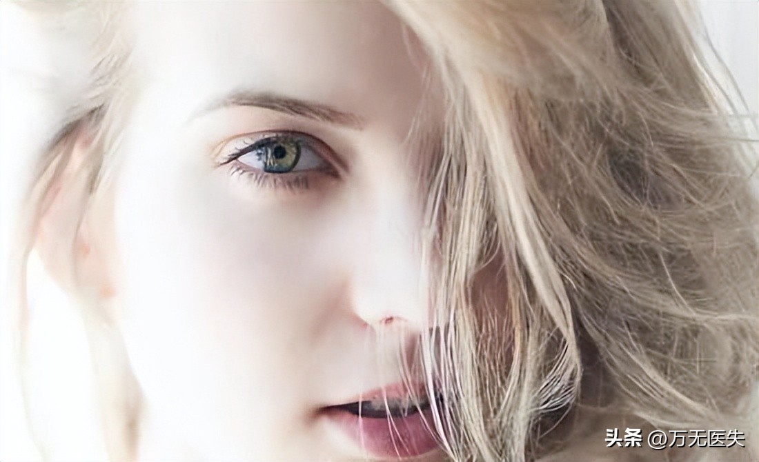 女性下面的毛，到底剃光好还是留着好，一次性解答你的疑惑