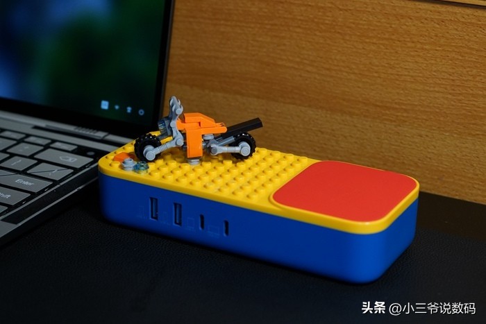 idmix移动电源65w,idmixpd65w氮化镓充电器充电宝