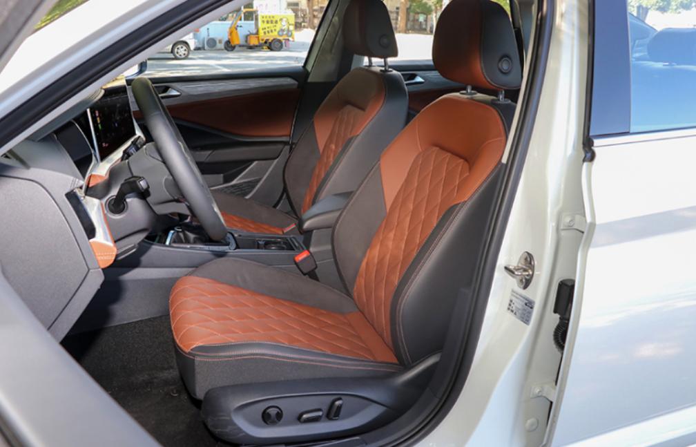 全新速腾2019款评测,中庸沉稳速腾