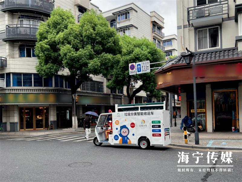 亮眼的白色车,亮眼的白车