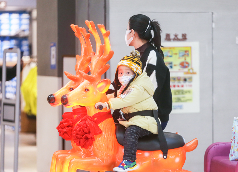 乌鲁木齐杉杉奥特莱斯广场品牌,促消费乘势迈出新步伐