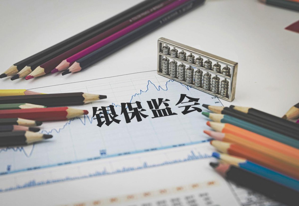 老人不在了银行存款冻结了怎么取,老人过世14万存款却被冻结