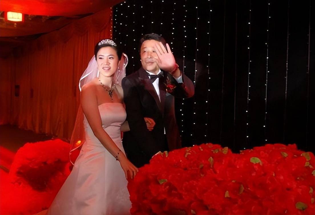 王楠患癌后丈夫的做法令网友泪目,王楠患癌十六年郭斌不离不弃