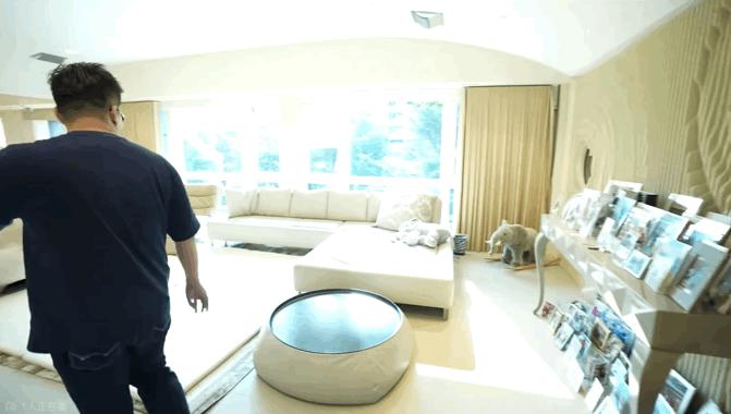 弯弯贵妇王思佳被爆背假包，跟贵妇当闺蜜压力这么大吗？