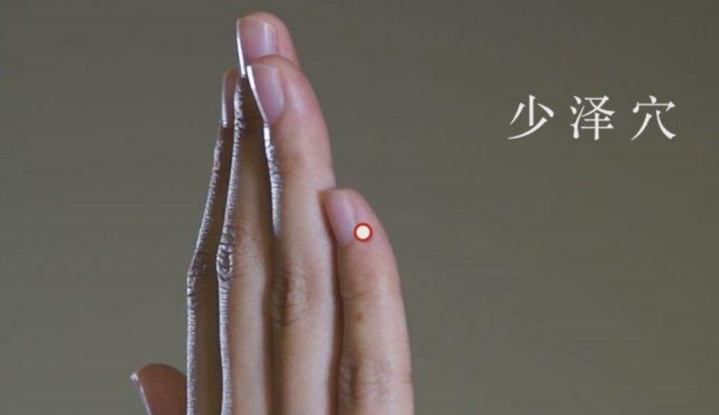 催乳师乳汁淤积硬块消除最好方法,催乳师乳汁淤积后母乳喂养指导