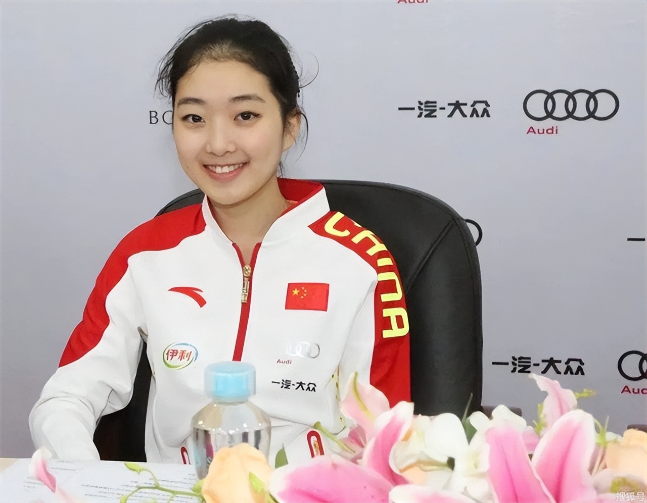 李子君颜值巅峰图片,李子君体坛视频