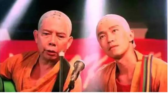 来内地养老的七位港星：农村盖大别墅，免费坐公交，生活很滋润