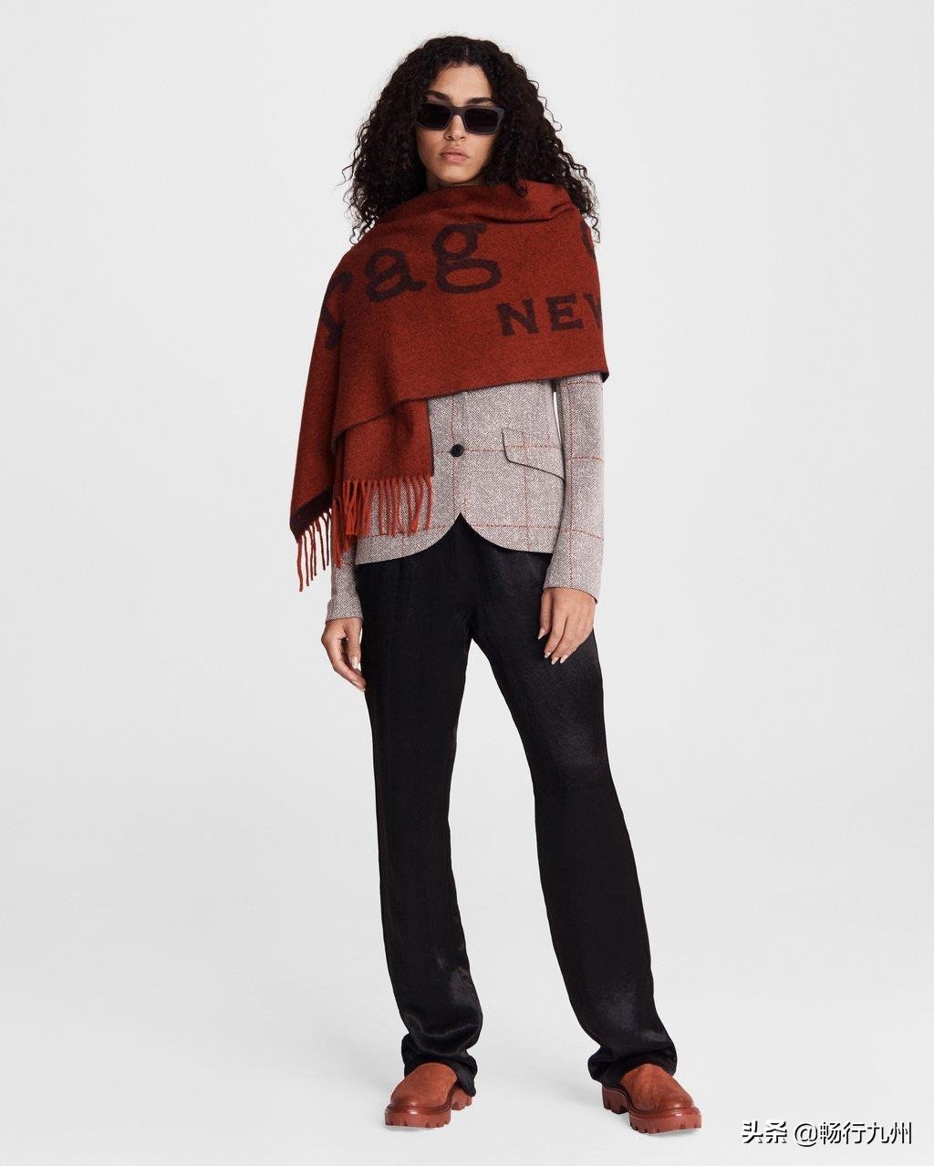 最实用百搭的大牌围巾品牌,冬日必备的围巾品牌有哪些