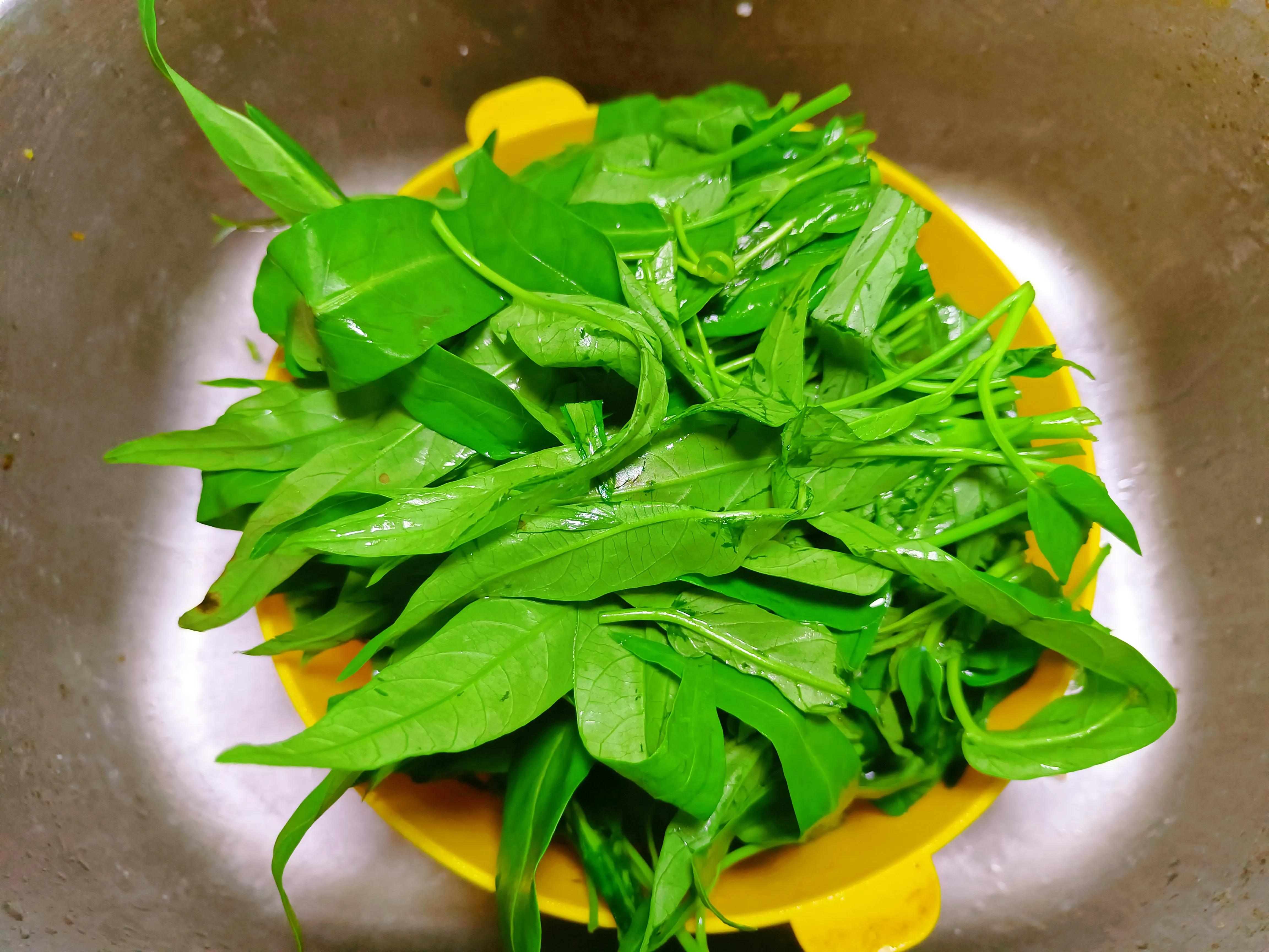 母亲节给爸妈做一顿大餐,母亲节买什么菜做给妈妈吃