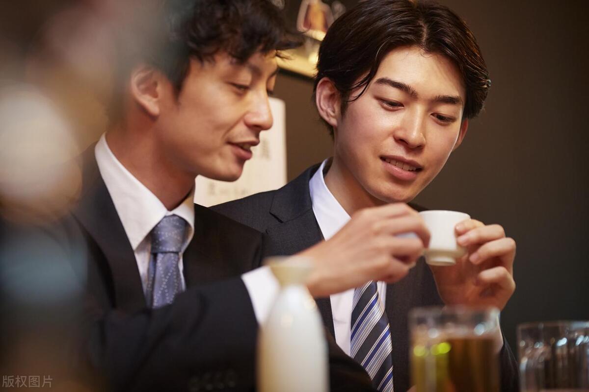 微信谈话和电话谈话怎样才能录音,微信语音不接电话拒绝录音