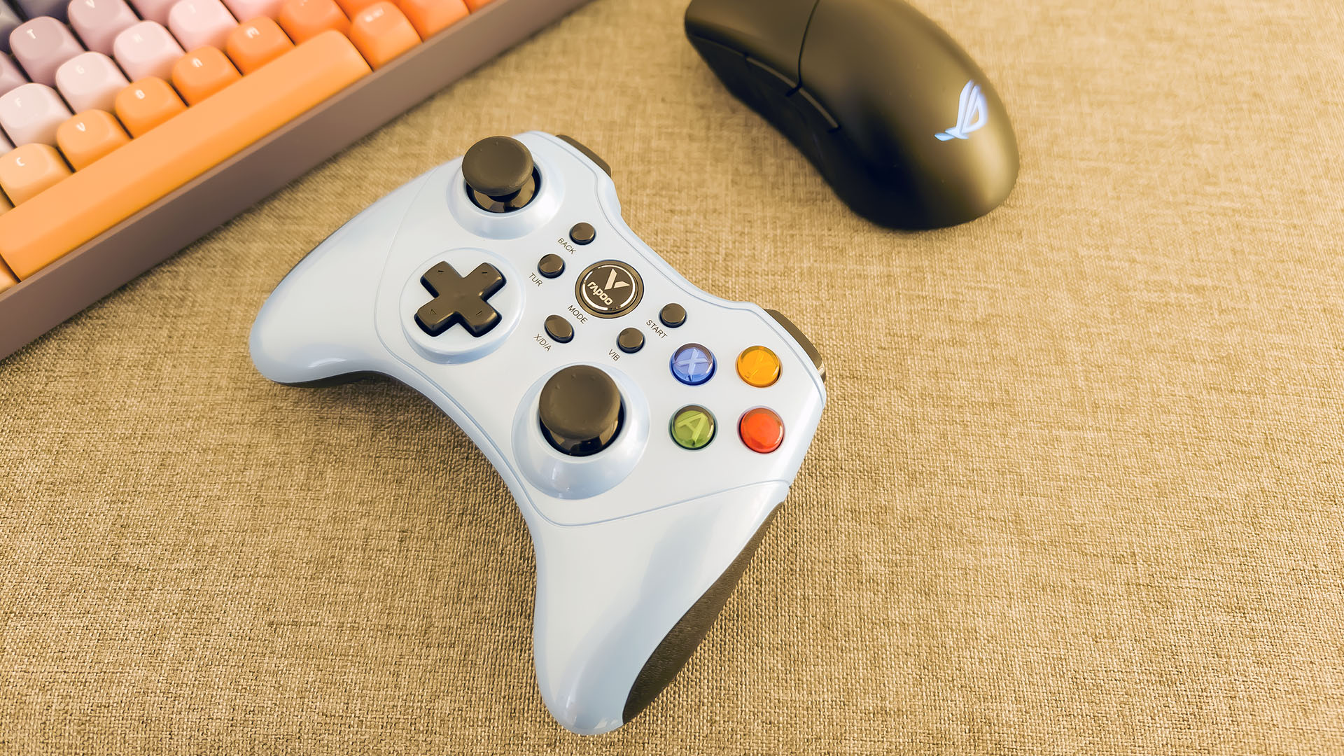 雷柏v600s手柄怎么玩,雷柏v600s是蓝牙手柄吗