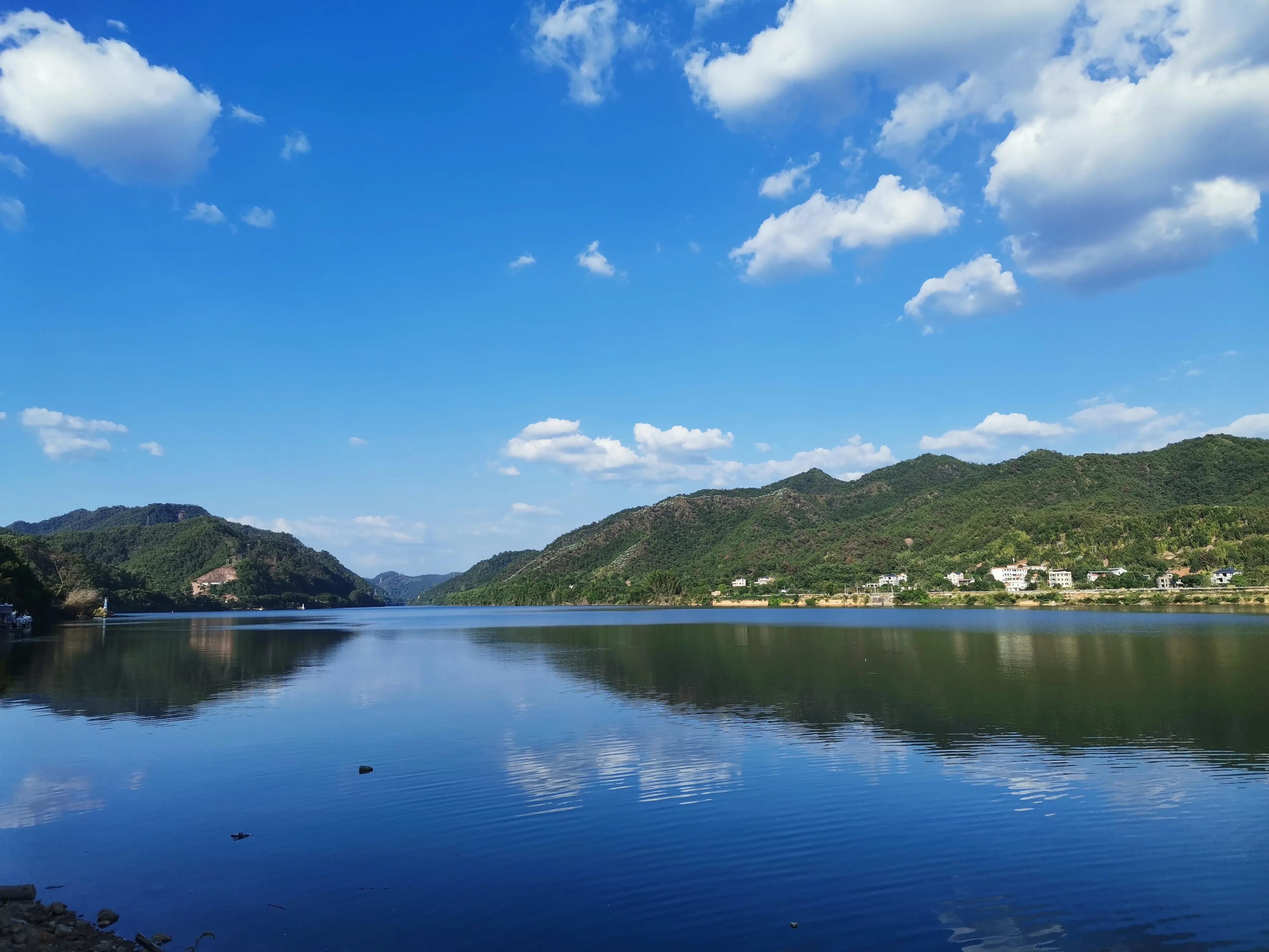 客家小镇集市视频,大麻镇客家话