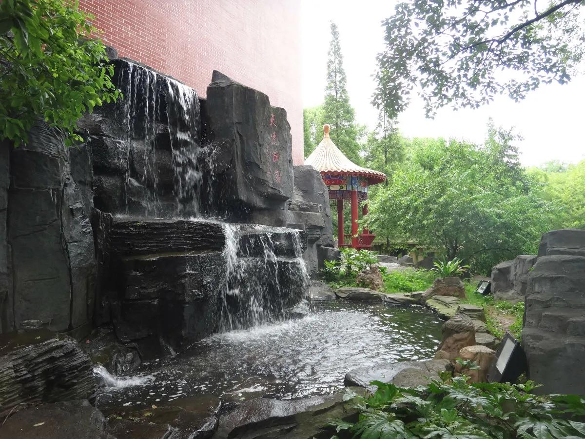 萍乡百年名校,江西省萍乡中学简介