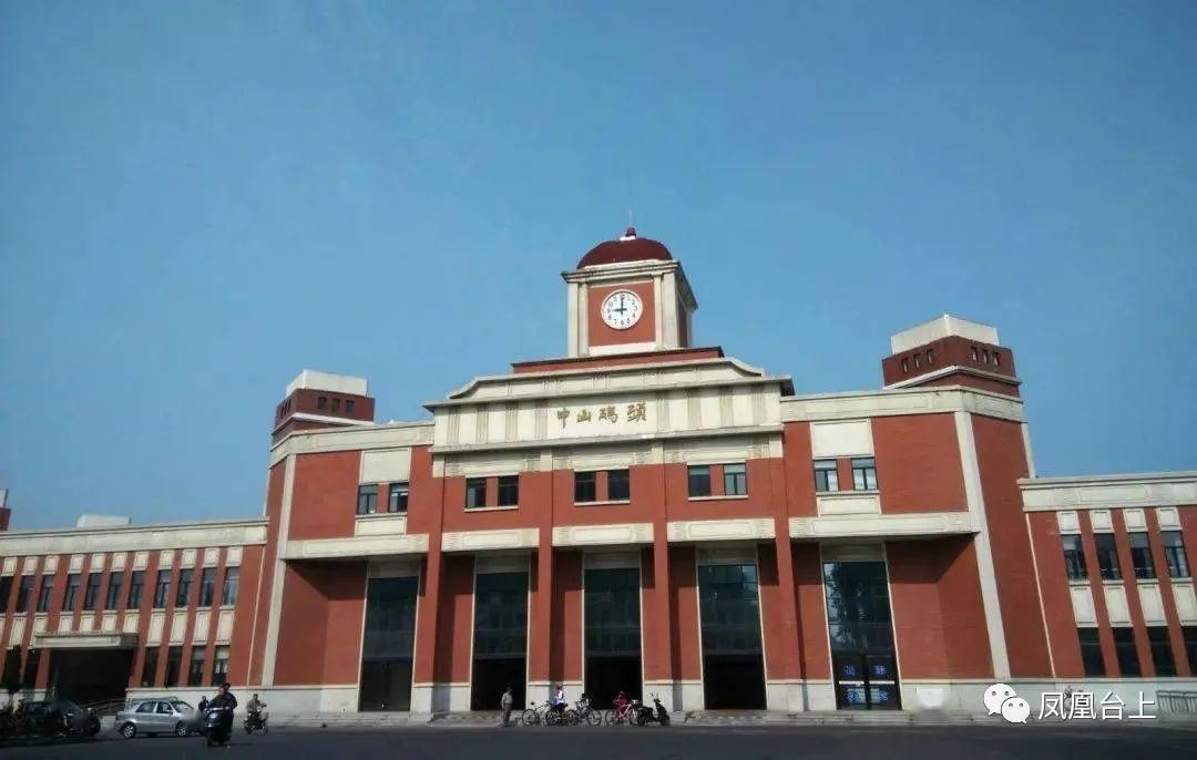 凤凰台上·忆旧｜为了完成除四害任务，中学生冒险过江捉老鼠