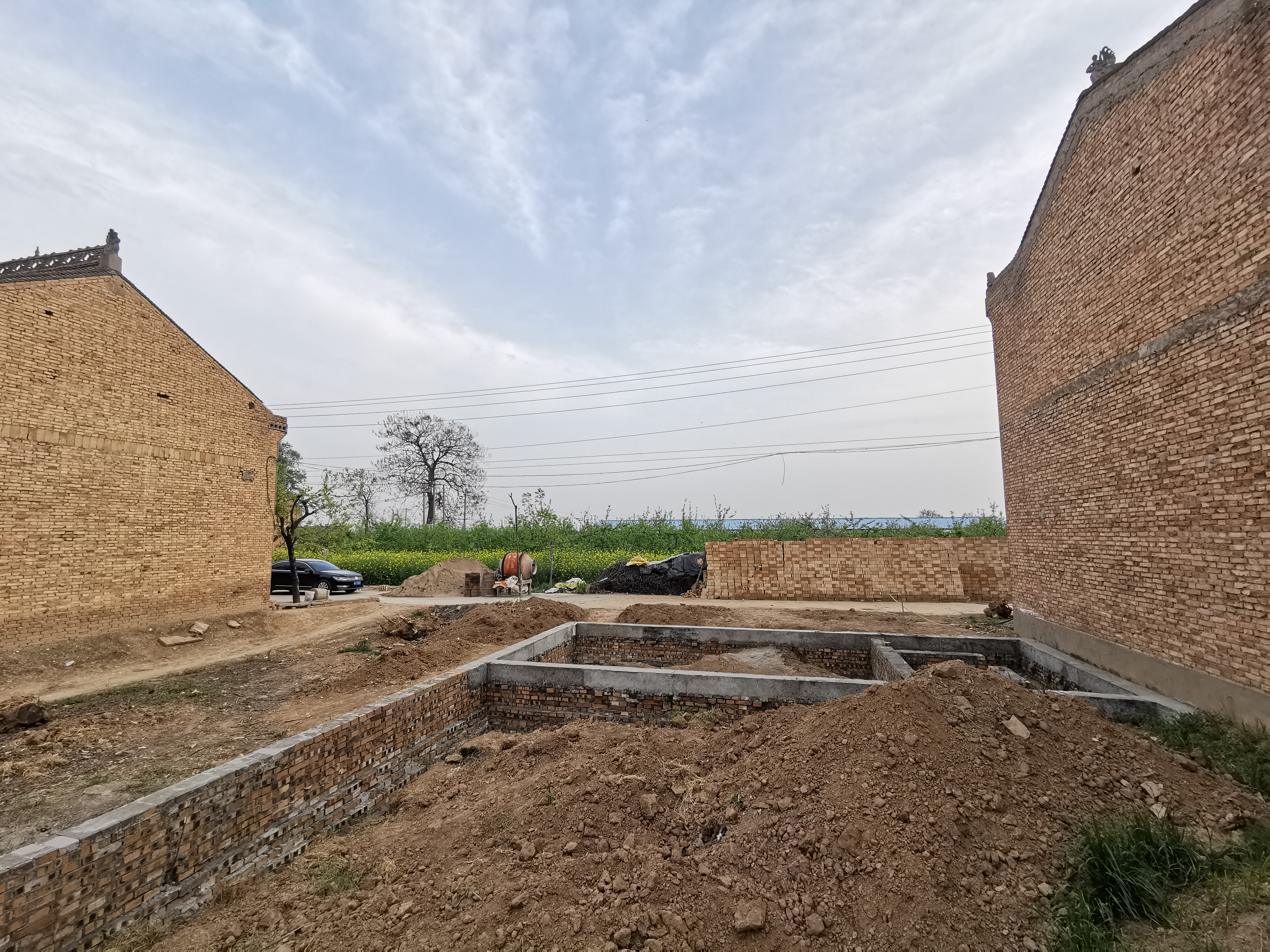 陕西一高校老师,西安一高校老师带学生创业